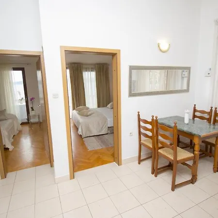 Διαμέρισμα In With Sea View, Balcony, Air Conditioning, Wifi 3340-4 Pisak