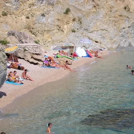 Διαμέρισμα In With Sea View, Balcony, Air Conditioning, Wifi 3340-4 *