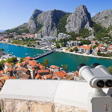 Διαμέρισμα In With Sea View, Balcony, Air Conditioning, Wifi 3340-4 *